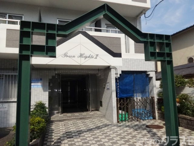 エントランス　マンションエントランスはここです☆