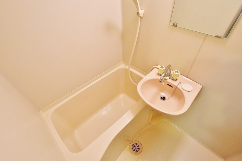 バス・シャワールーム　★浴室&洗面台★