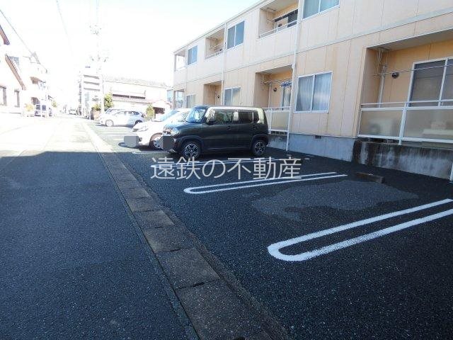 駐車場　※現況優先