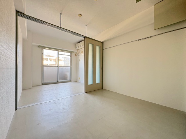 居室・リビング　別号室イメージ