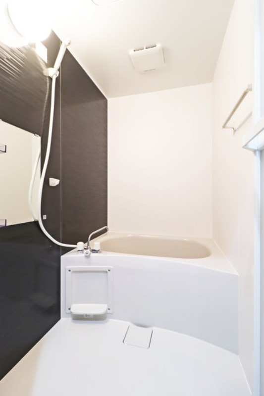 バス・シャワールーム　図面と現状に相違がある場合には現状を優先