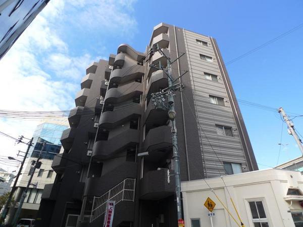 セントラルヒルズの建物外観