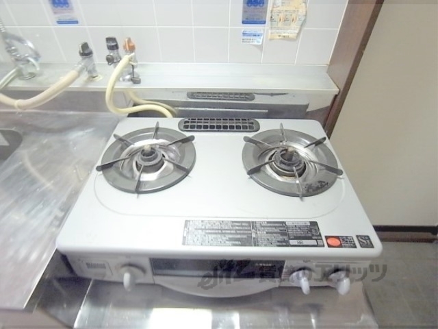 キッチン　コンロ