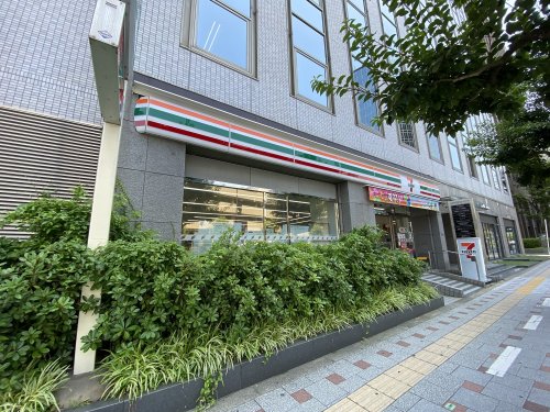 コンビニ　セブンイレブン（コンビニ）まで170m
