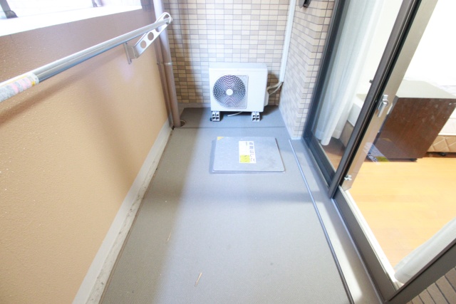 バルコニー　※別室の参考写真の為、現況優先です。