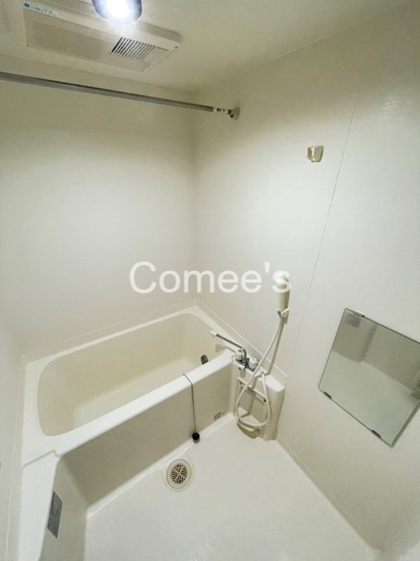 バス・シャワールーム　バスルーム