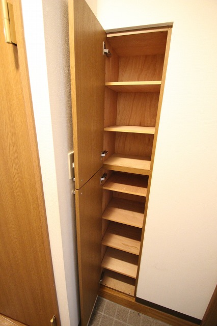 収納　同物件、別号室のものです。