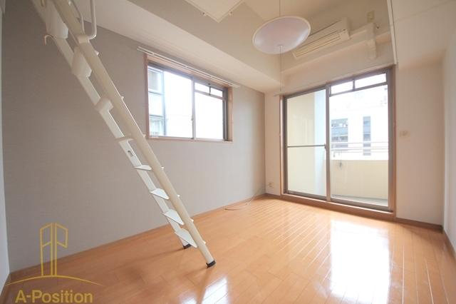 居室・リビング　エステムコート大阪・中之島南