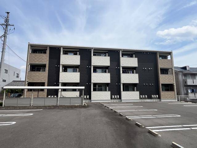 建物外観　設備充実です