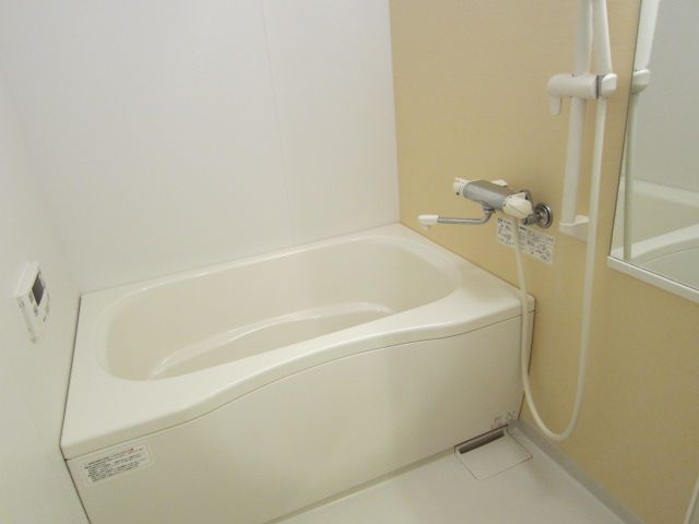 バス・シャワールーム　シャワーの位置が変更できます