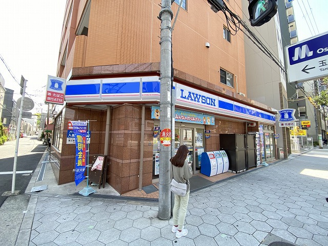 コンビニ　ローソン（コンビニ）まで199m