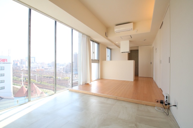 居室・リビング　※別室の参考写真の為、現況優先です。