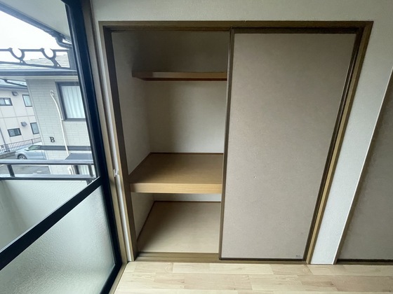収納　※別部屋の写真です