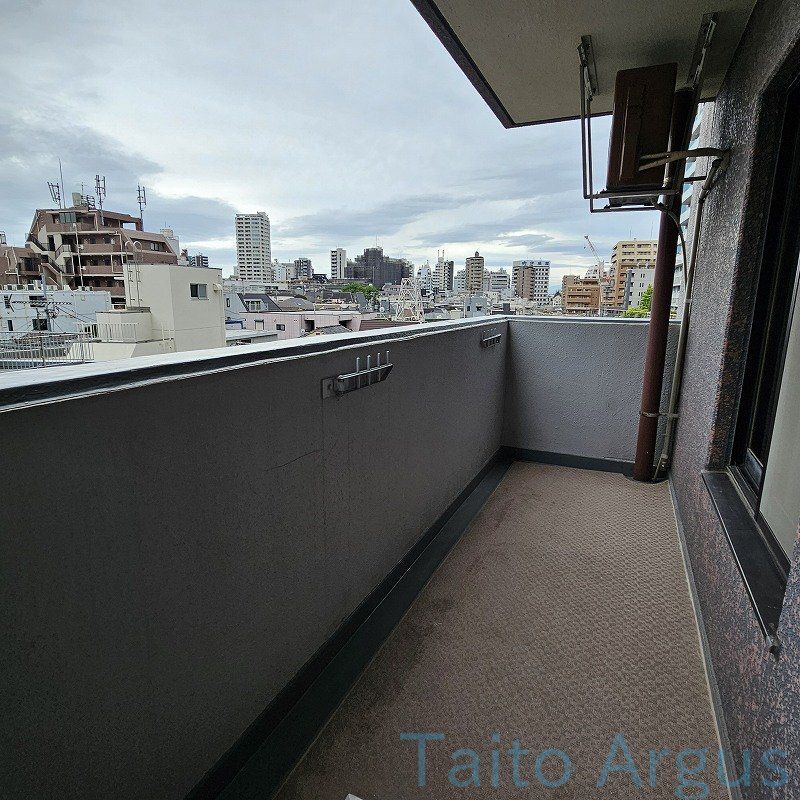 バルコニー　バルコニー