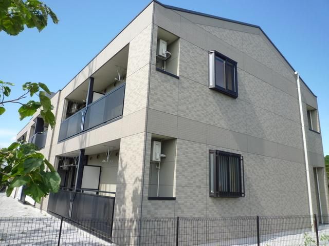 キャトルセゾンの建物外観