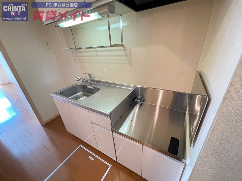 キッチン　同型参考写真