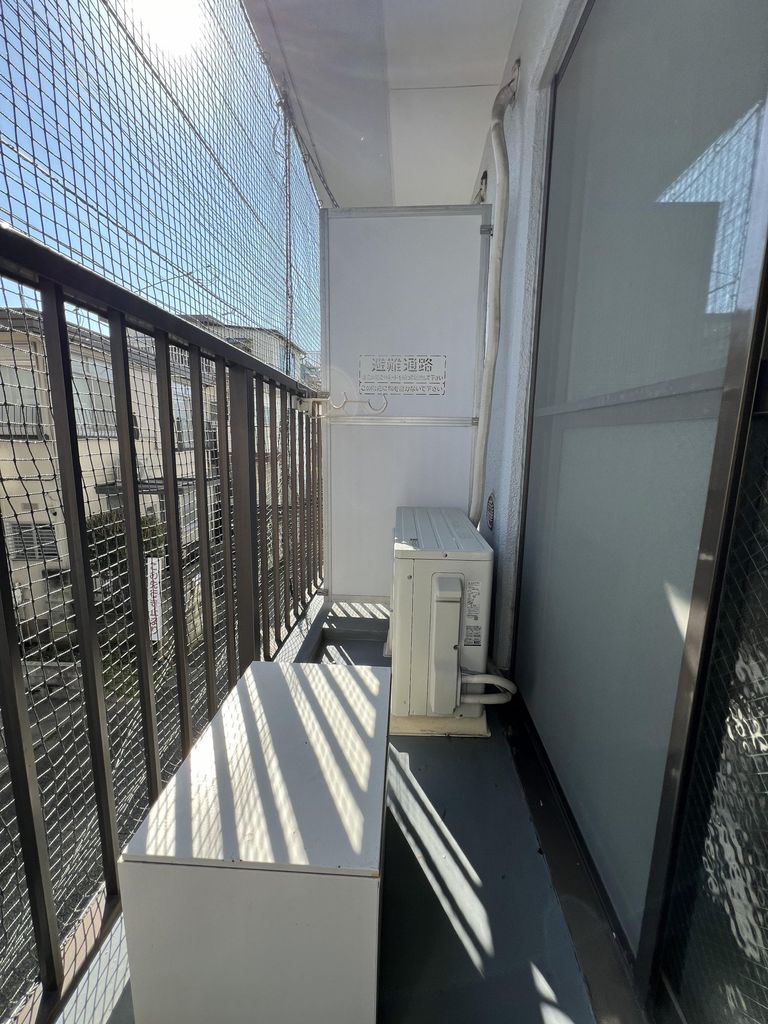 バルコニー　バルコニー