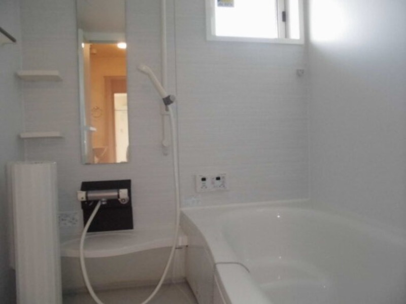 バス・シャワールーム　図面と現状に相違がある場合には現状を優先