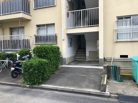 エントランス