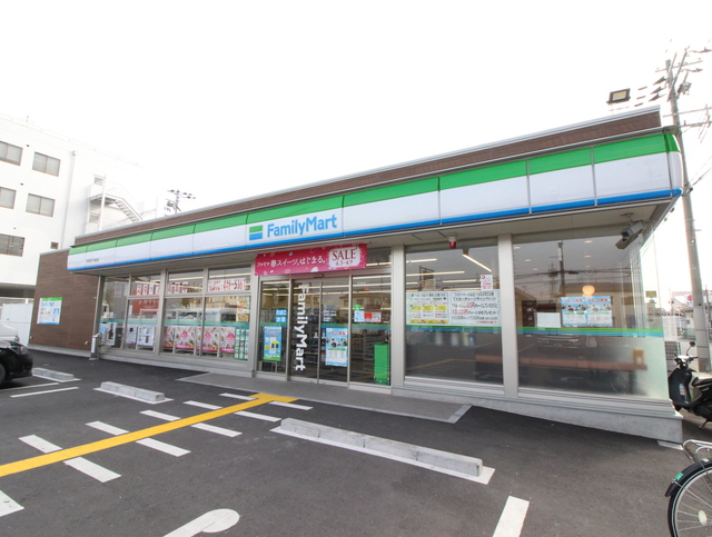 コンビニ　ファミリーマート岸和田下池田店（コンビニ）まで190m