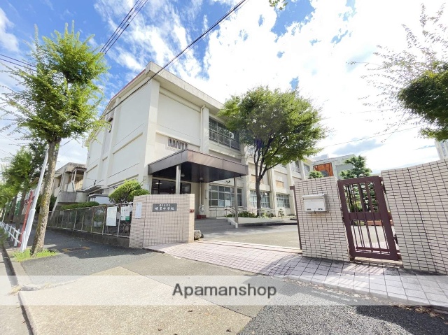 中学校　名古屋市立明豊中学校（中学校）まで708m