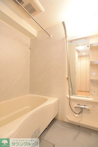 バス・シャワールーム　お部屋探しは株式会社　タウンハウジング　までお気軽にお問合…