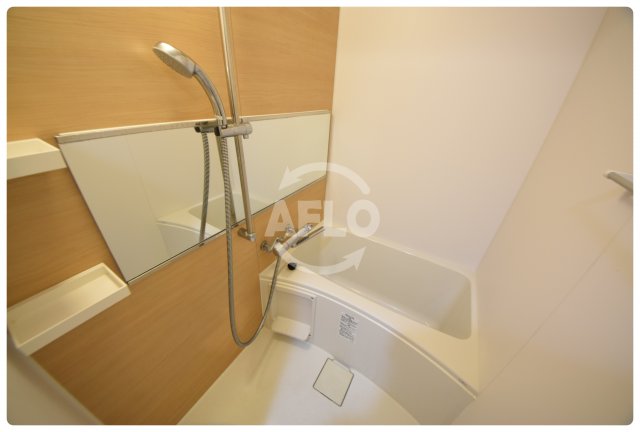 バス・シャワールーム　Front Field天王寺　浴室