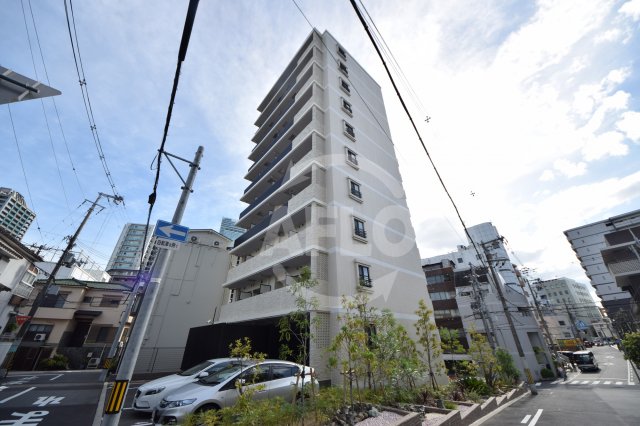 建物外観　Front Field天王寺　外観