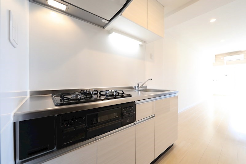 キッチン　システムキッチン（ガス3口+グリル）