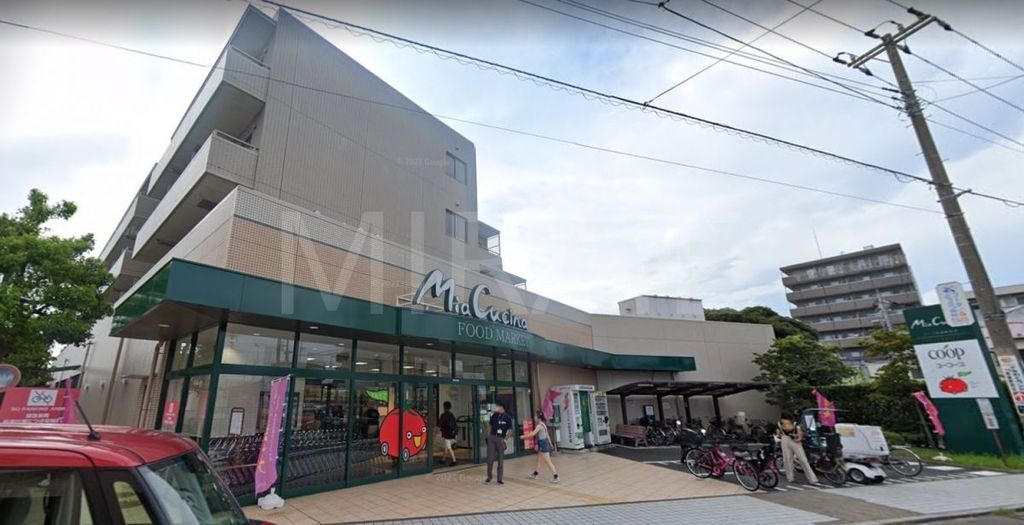 スーパー　ユーコープミアクチーナ長後駅前店（スーパー）まで600m