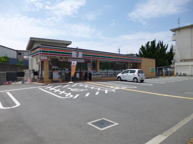 コンビニ　セブンイレブン堺深井清水町店（コンビニ）まで148m