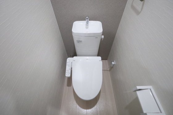 トイレ　※別部屋の写真です