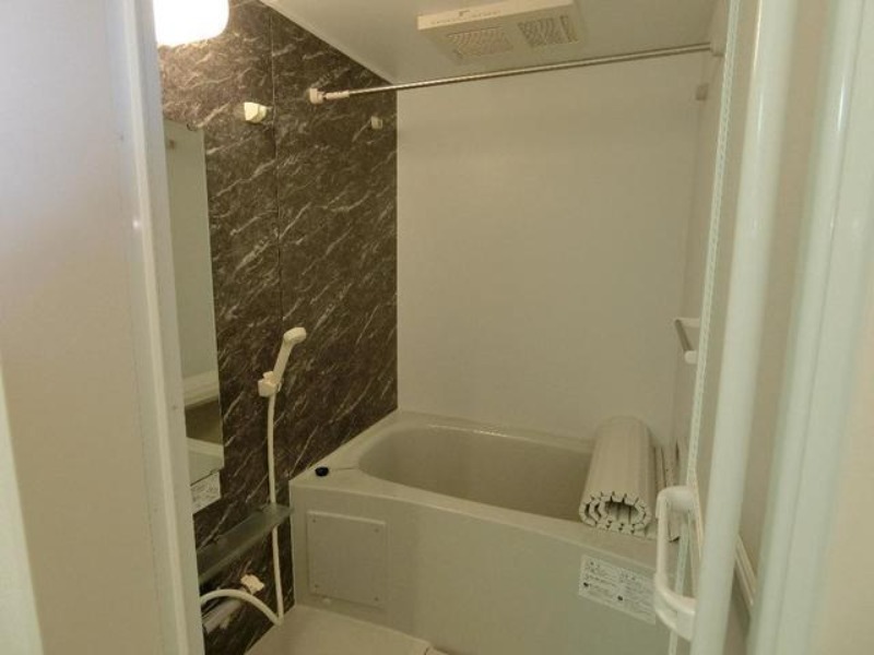 バス・シャワールーム　図面と現状に相違がある場合には現状を優先