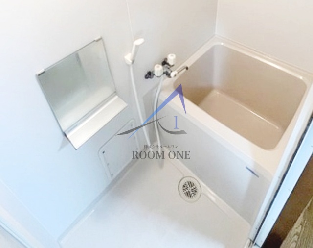 バス・シャワールーム　お風呂です。