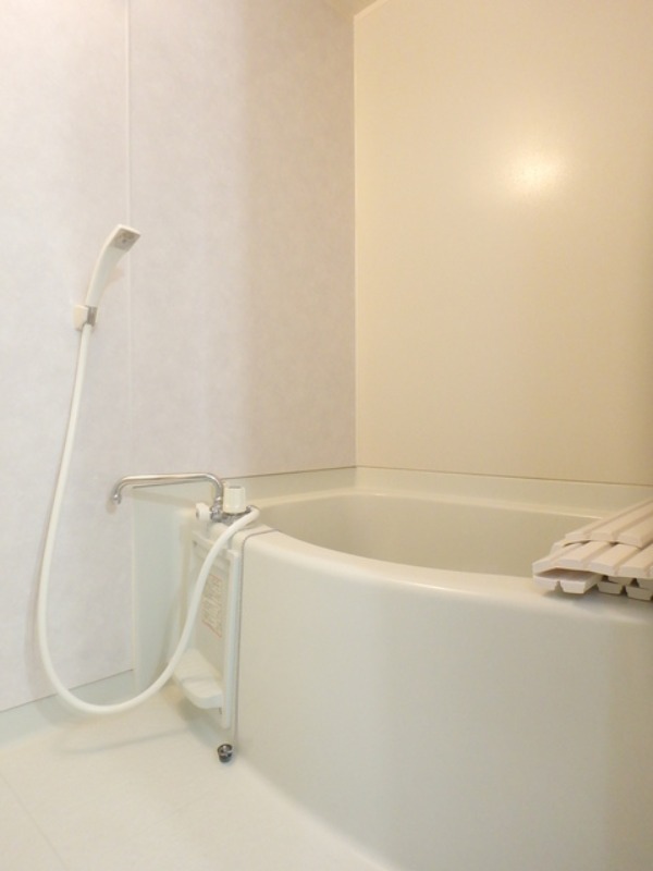 バス・シャワールーム　図面と現状に相違がある場合には現状を優先