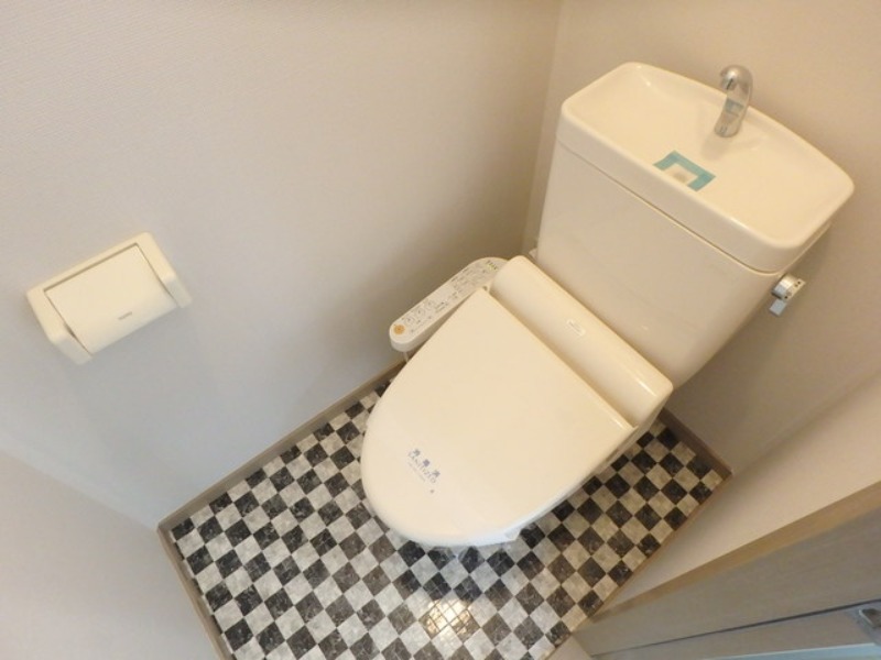 トイレ　図面と現状に相違がある場合には現状を優先