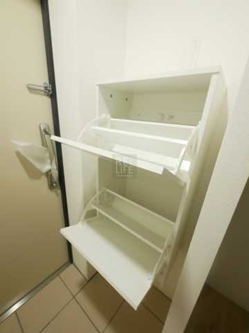 収納　ドムス・スタイル目黒・不動前のシューズボックス