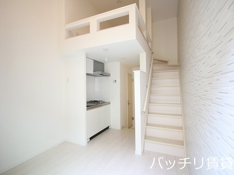 居室・リビング　画像は同型タイプの為現状を優先致します。