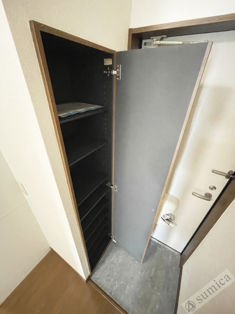 玄関　たくさんの靴を収納できるシューズボックス♪♪