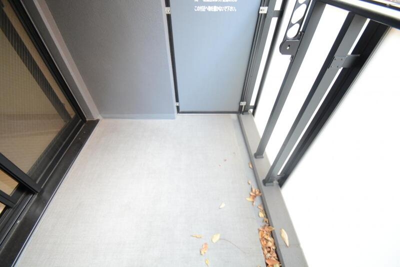 バルコニー　洗濯物もたっぷり干せるバルコニーです。