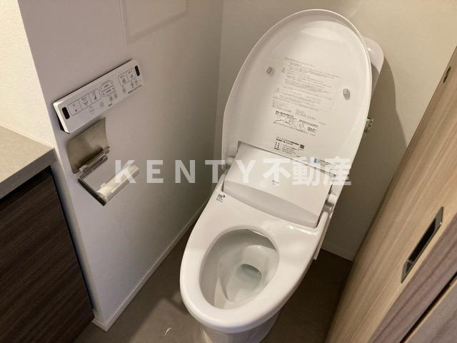 トイレ　シンプルで使いやすいトイレです