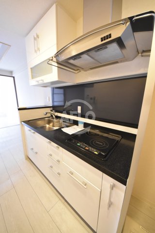 キッチン　コンソラーレ同心　キッチン