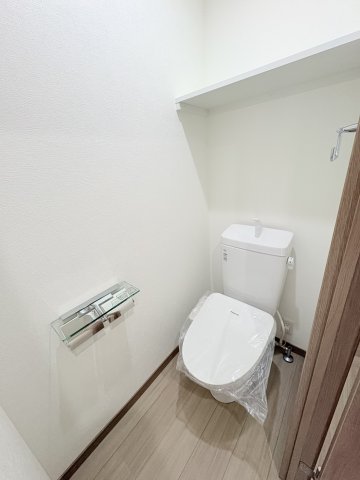 トイレ　参考写真になりますのでご承知おき下さい。