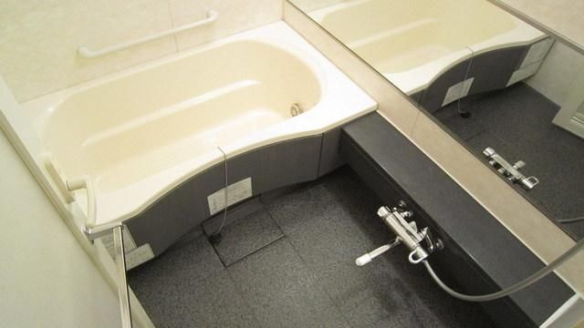 バス・シャワールーム　バス・トイレ別