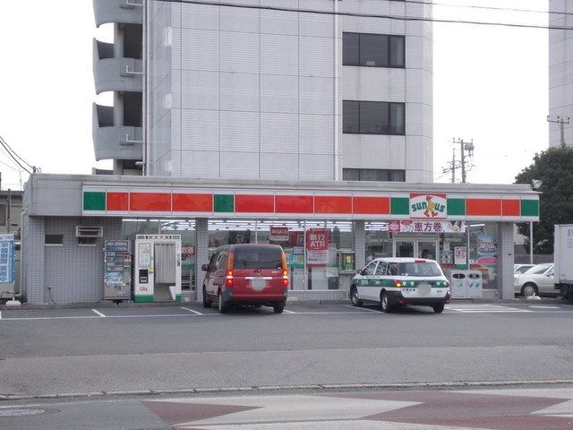 コンビニ　サンクス（コンビニ）まで623m