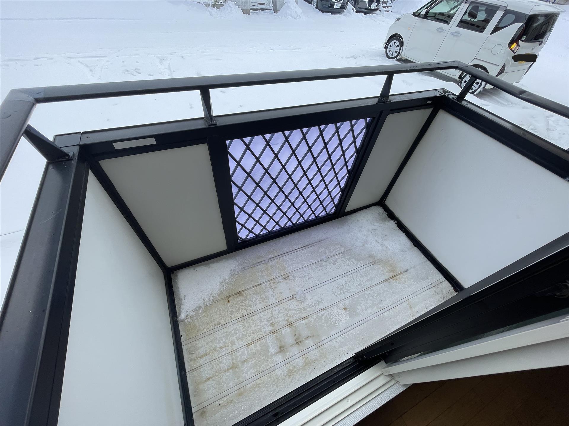 バルコニー　バルコニー