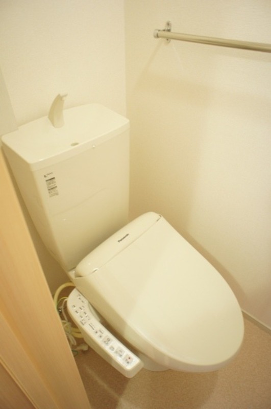 トイレ　図面と現状に相違がある場合には現状を優先