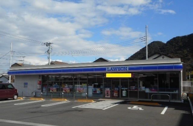 コンビニ　ローソン 沼津下香貫南店（コンビニ）まで1300m