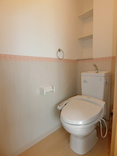 トイレ　※参考画像（別号数のお部屋写真）