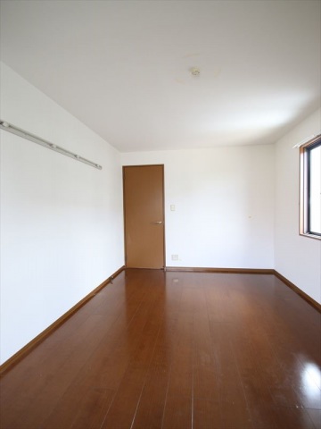 居室・リビング　7.5帖洋室　2面採光で明るいお部屋